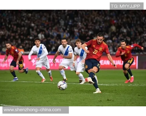 从校园到职业场上上高中的足球明星如何追逐梦想与荣耀 从校园到职业场上上高中的足球明星如何追逐梦想与荣耀