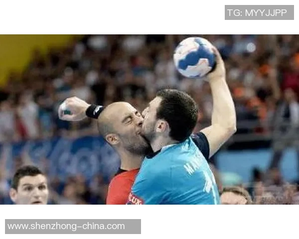 足球明星搞笑瞬间大集合让你捧腹大笑的精彩剪辑视频