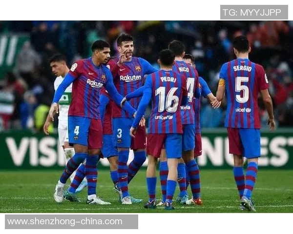 重庆足球队实力飙升创造历史新高引发球迷热议